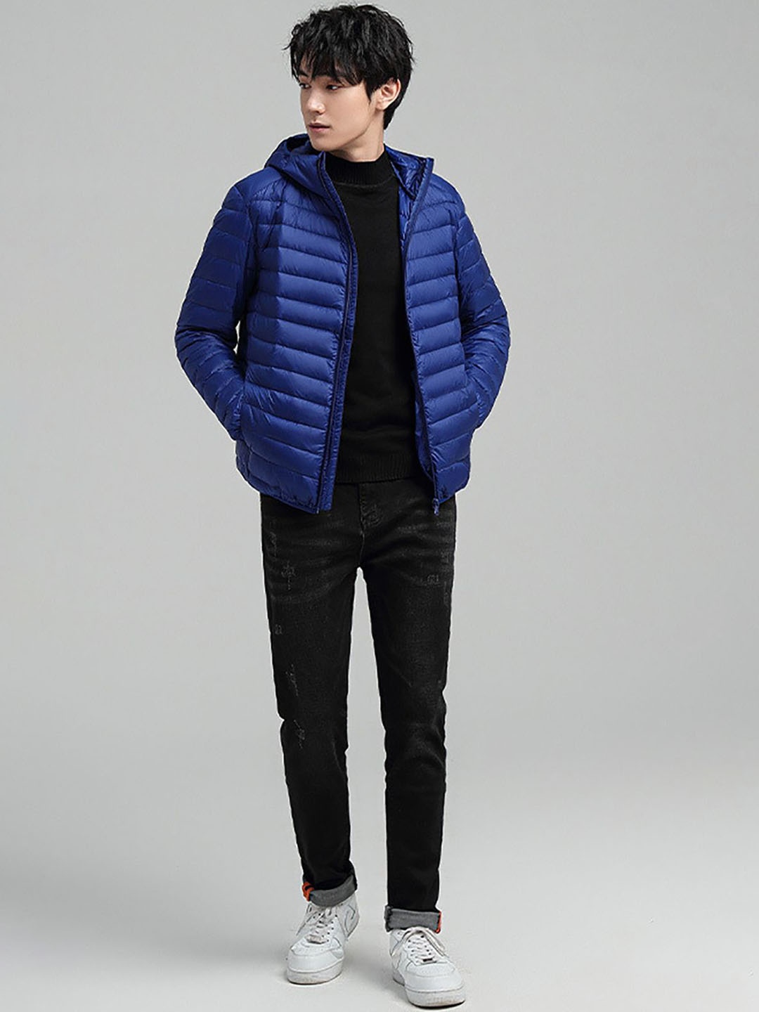 

StyleCast x Revolte Men Hooded Puffer Jacket, Navy blue