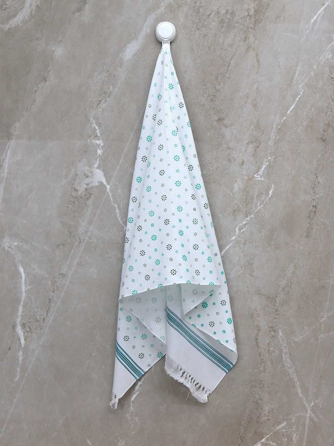 

BOMBAY DYEING Sea Green & White Printed Pure Cotton 200 GSM Bath Towel