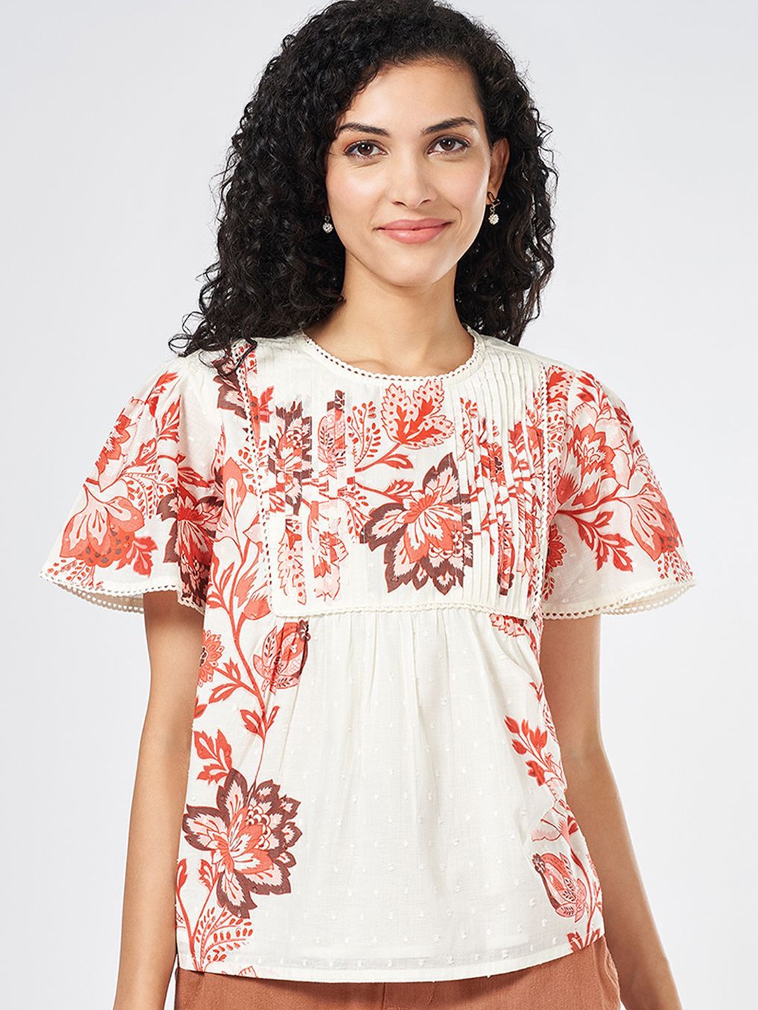 

Honey by Pantaloons Women Floral Printed Round Neck Cotton Top, White