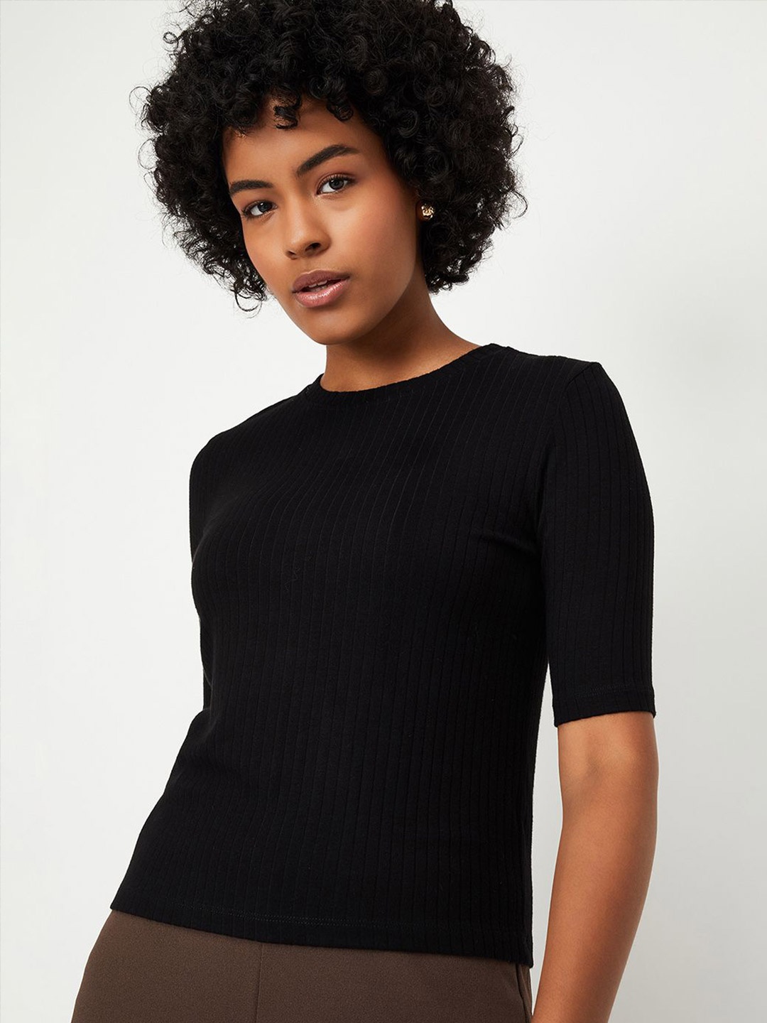 

max Women Solid Round Neck Cotton Top, Black