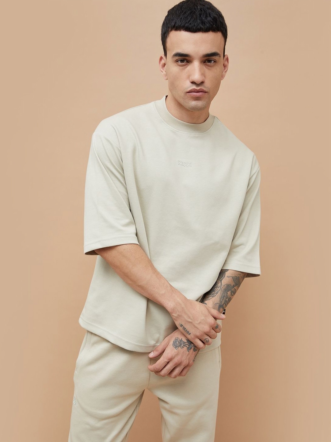

Kappa Men Solid Round Neck Cotton Oversized T-shirt, Beige