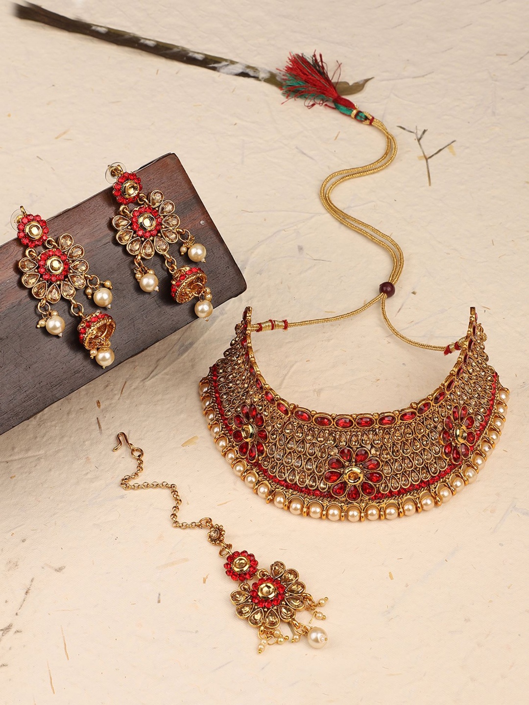 

ANIKAS CREATION Gold-Plated Stone-Studded & Beaded Necklace & Earrings With Maang Tika