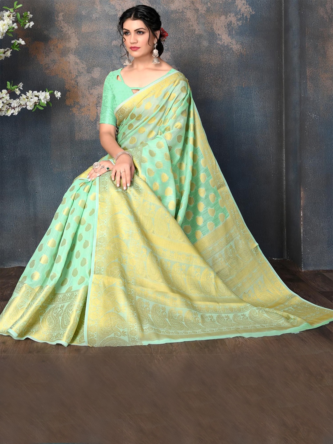 

Areca Designer Ethnic Motifs Zari Linen Blend Banarasi Saree, Green