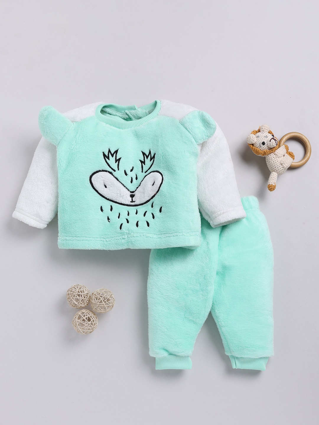 

Moms Love Infant Girls Embroidered Sweatshirt With Joggers, Green