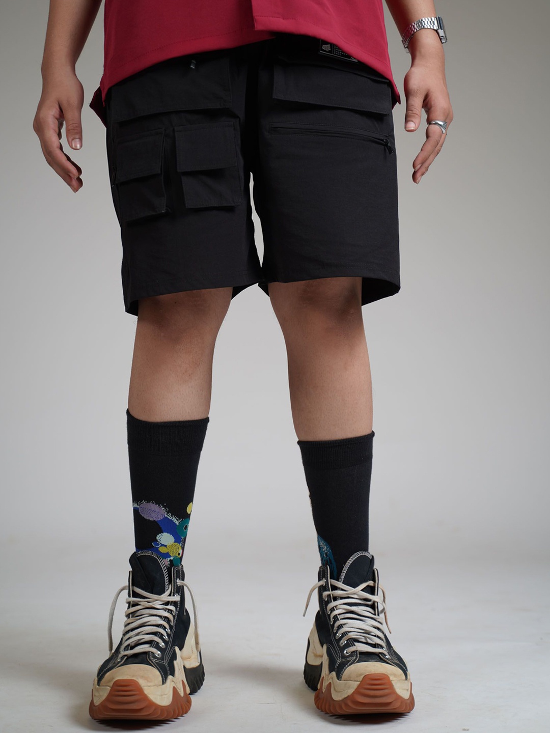 

WHAT THE FLEX Solid Mid-Rise Unisex Shorts, Black