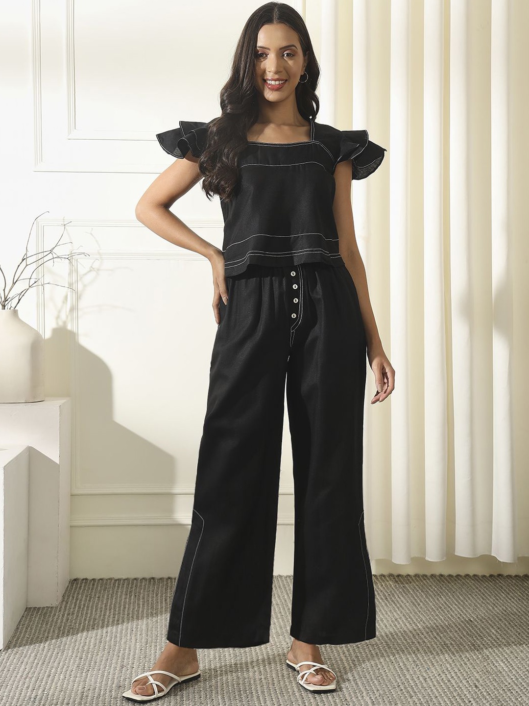

Anouk Black Ruffle Sleeves Top With Trousers