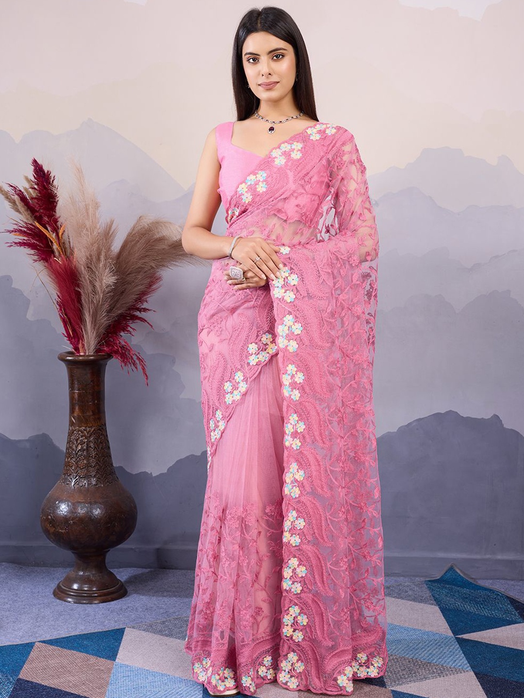 

VAIRAGEE Floral Embroidered Net Saree, Pink