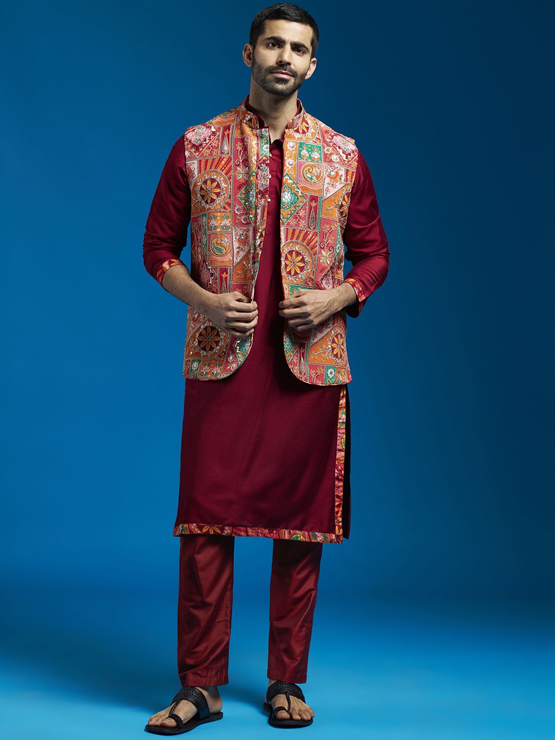 

VASTRAMAY Mandarin Collar Thread Work Straight Kurta with Pyjamas & Nehru Jacket, Maroon