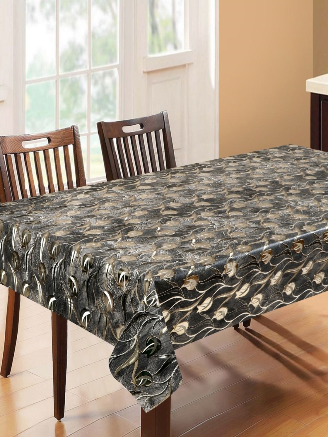 

Dakshya Industries Black & Gold-Toned Floral Waterproof 6-Seater Table Cover