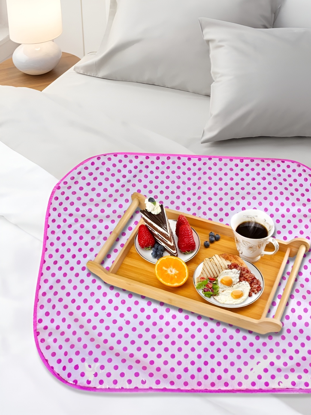 

prettykrafts Pink & White Printed Table Placemats