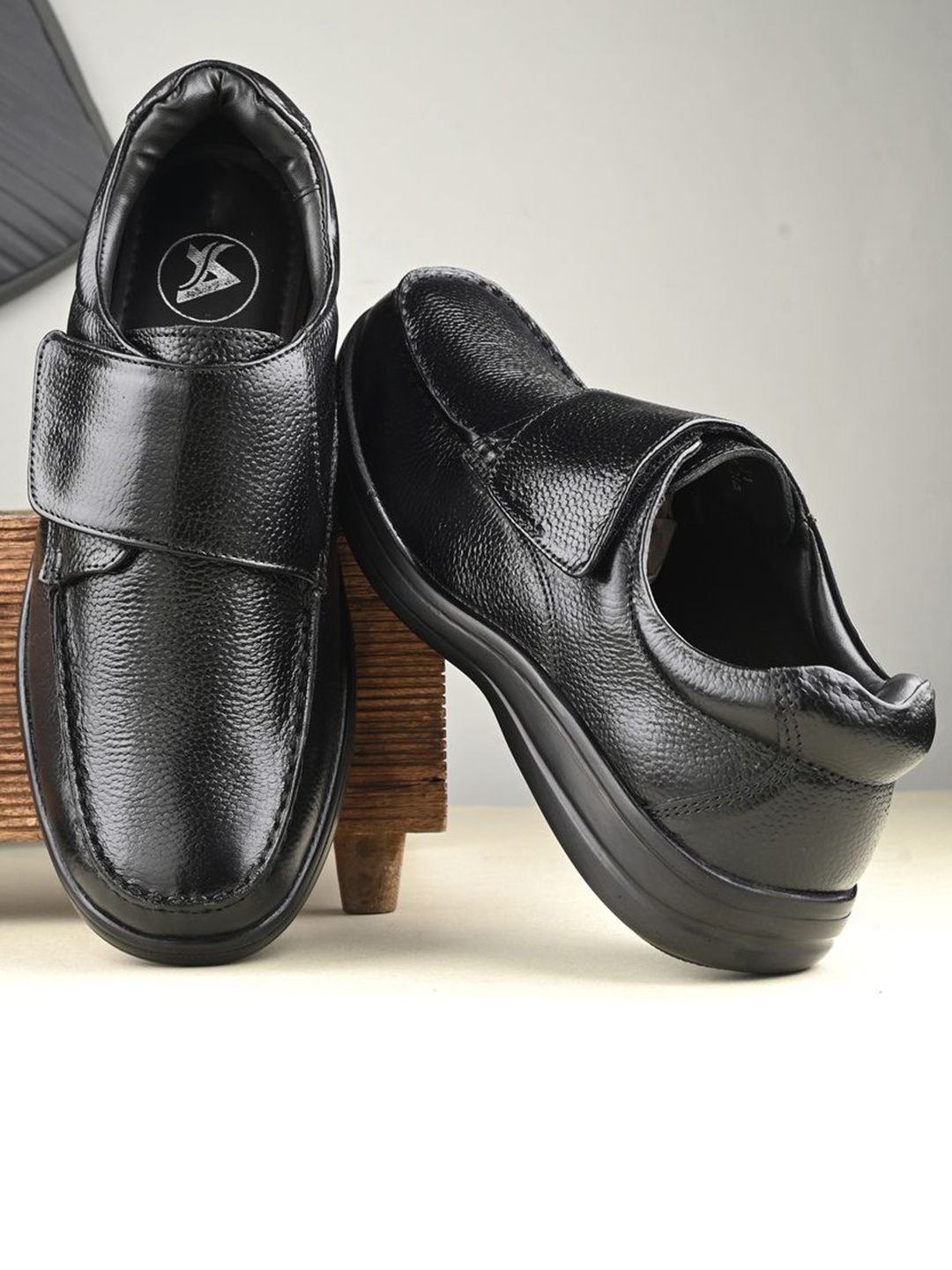 

Auserio Men Leather Formal Slip-Ons, Black