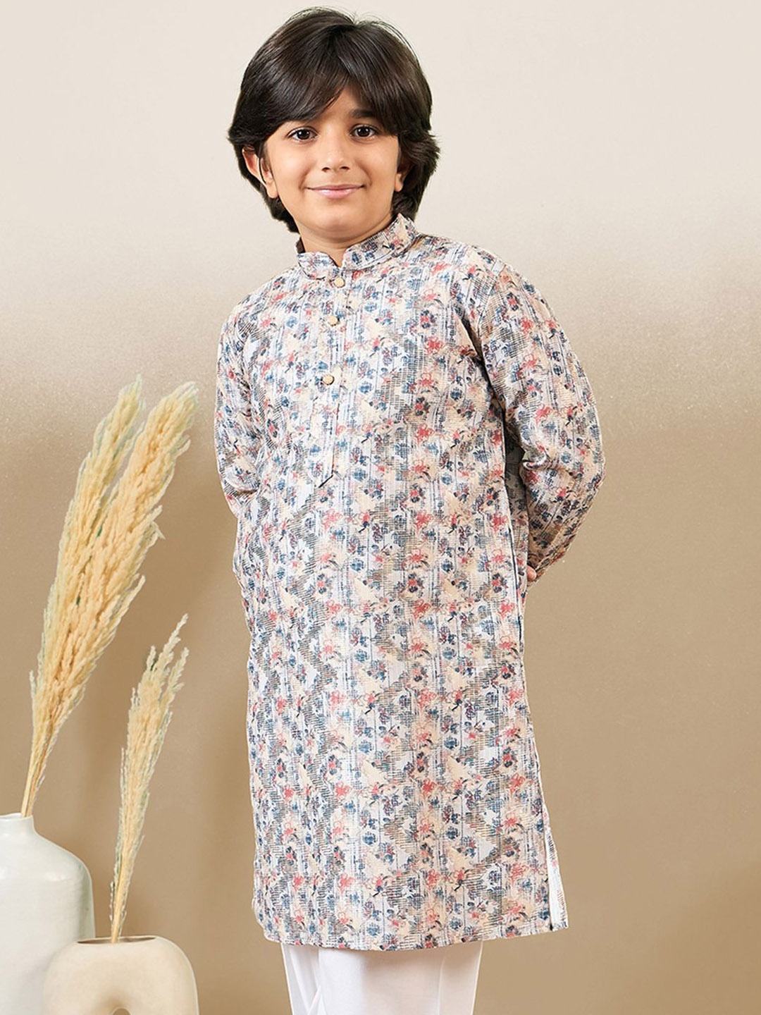 

YK Boys Cotton Printed Mandarin Collar Long Sleeves Kurtas, Yellow