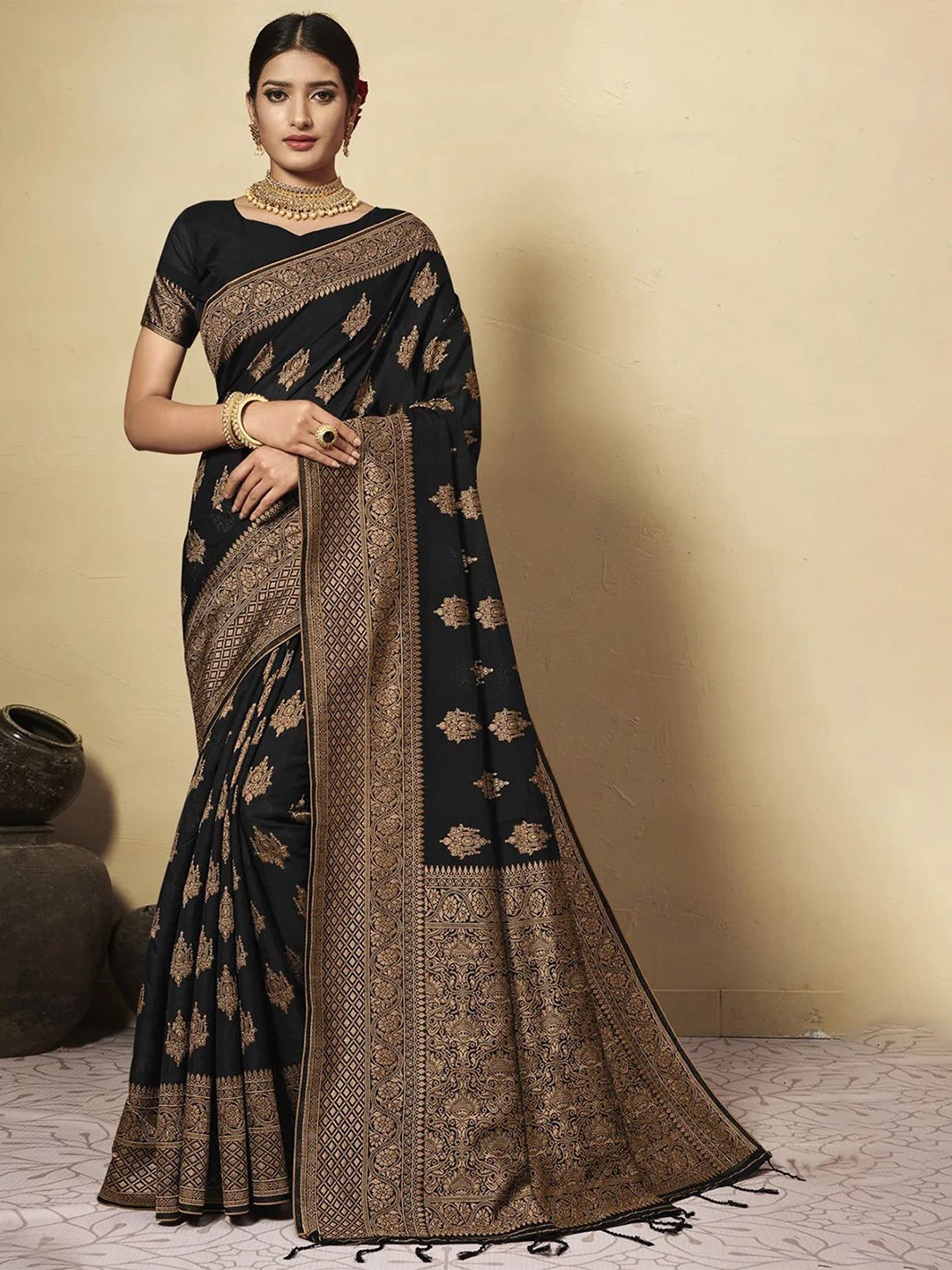 

MAHALASA Ethnic Motifs Zari Pure Cotton Ready to Wear Chanderi Saree, Black