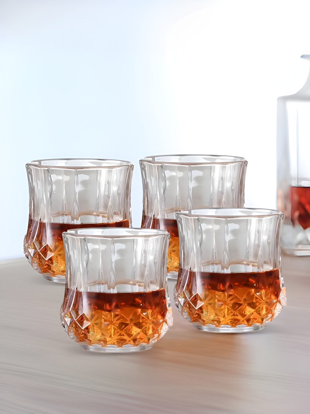 

The Better Home Transparent 4 Pieces Borosilicate Glass Whiskey Glass 200 ml Each