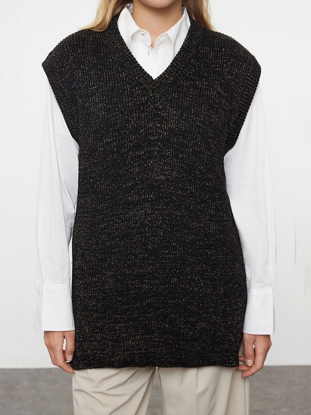 

Trendyol Women Cable Knit Sweater Vest, Black