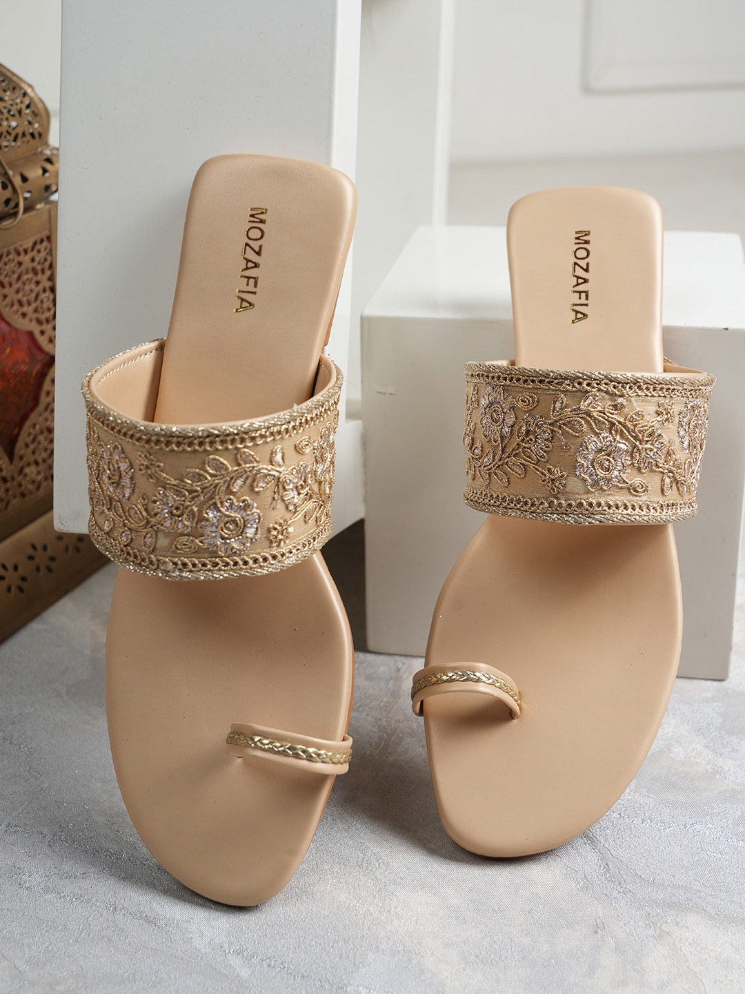 

MOZAFIA Women One Toe Slip-On Flats, Beige