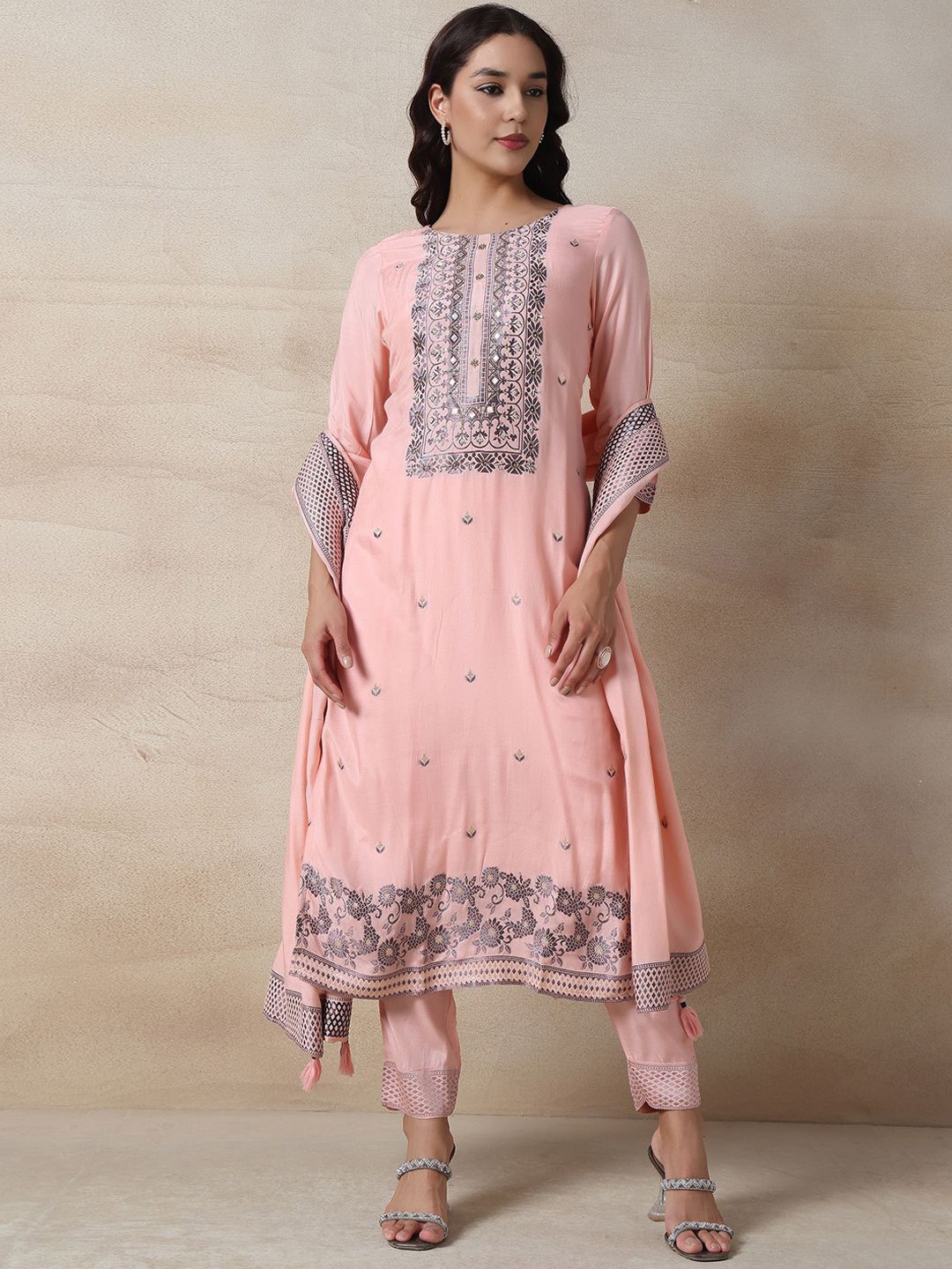 

Rang by Indya Ethnic Motifs Woven Design Sequinned Kurta With Trouser & Dupatta, Pink