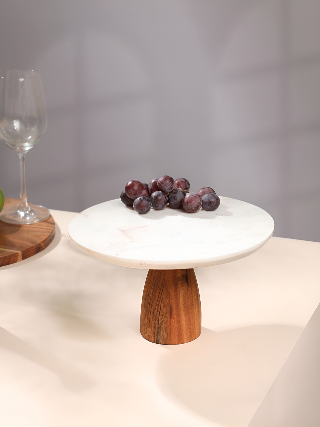

SANSKRUTIHOMES Brown Marble & Wooden Cake Stand