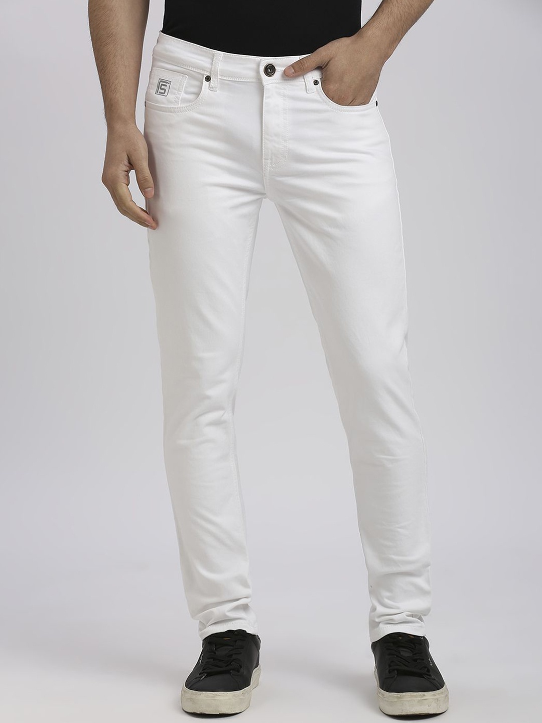 

ROCKING SWAMY Men Relaxed Slim Fit Easy Wash Trousers, White