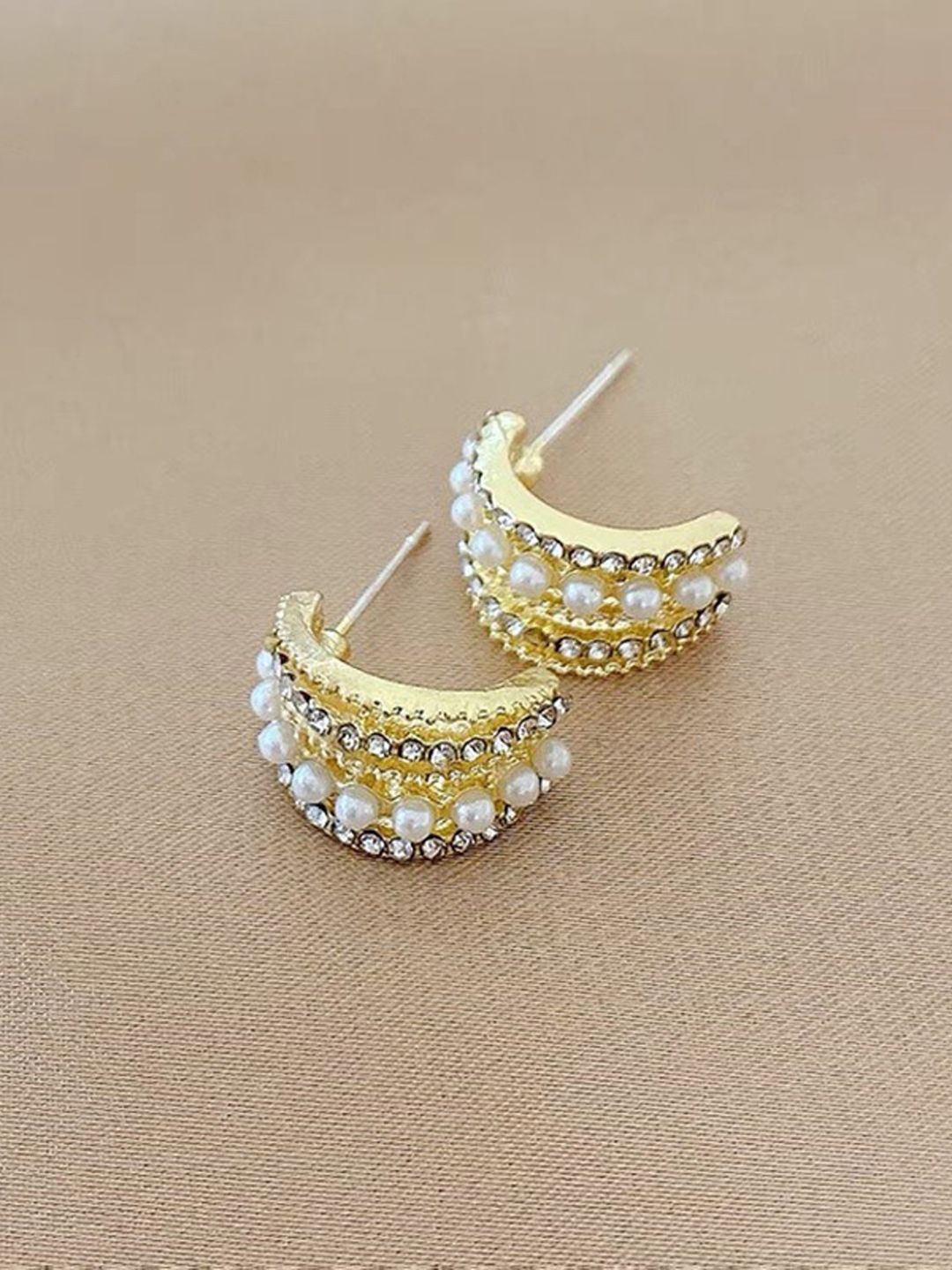 

KRENOZ Stainless Steel Pearls Beaded Classic Antique Studs Earrings, Gold
