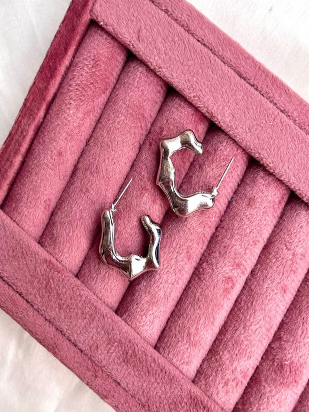 

SUBHAGALANKAR Stainless Steel Circular Hoop Earrings, Silver