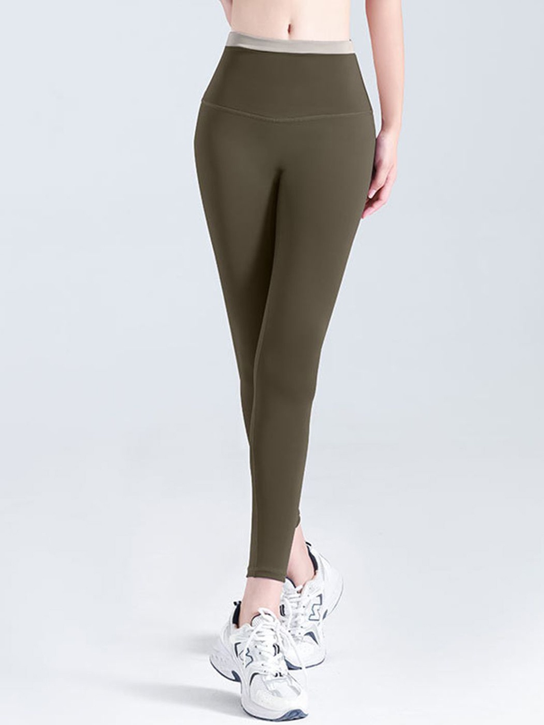 

StyleCast Women Slim-Fit High-Rise Yoga Tights, Brown
