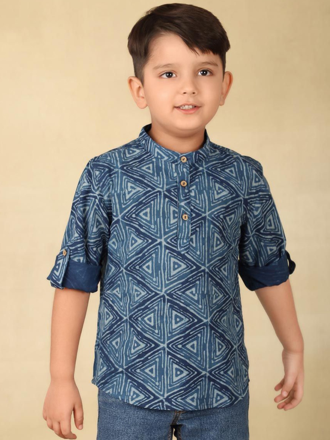 

Fabindia Boys Geometric Dabu Printed Band Collar Cotton Straight Kurta, Blue
