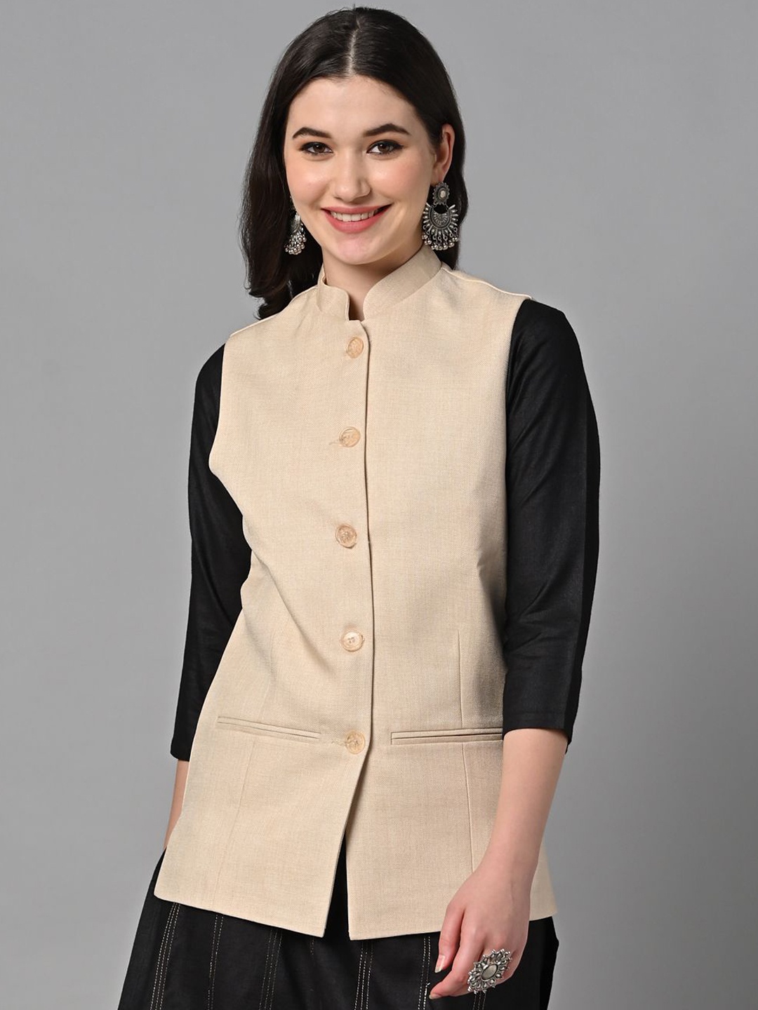 

KALINI Women Mandarin Collar Nehru Jackets, Cream