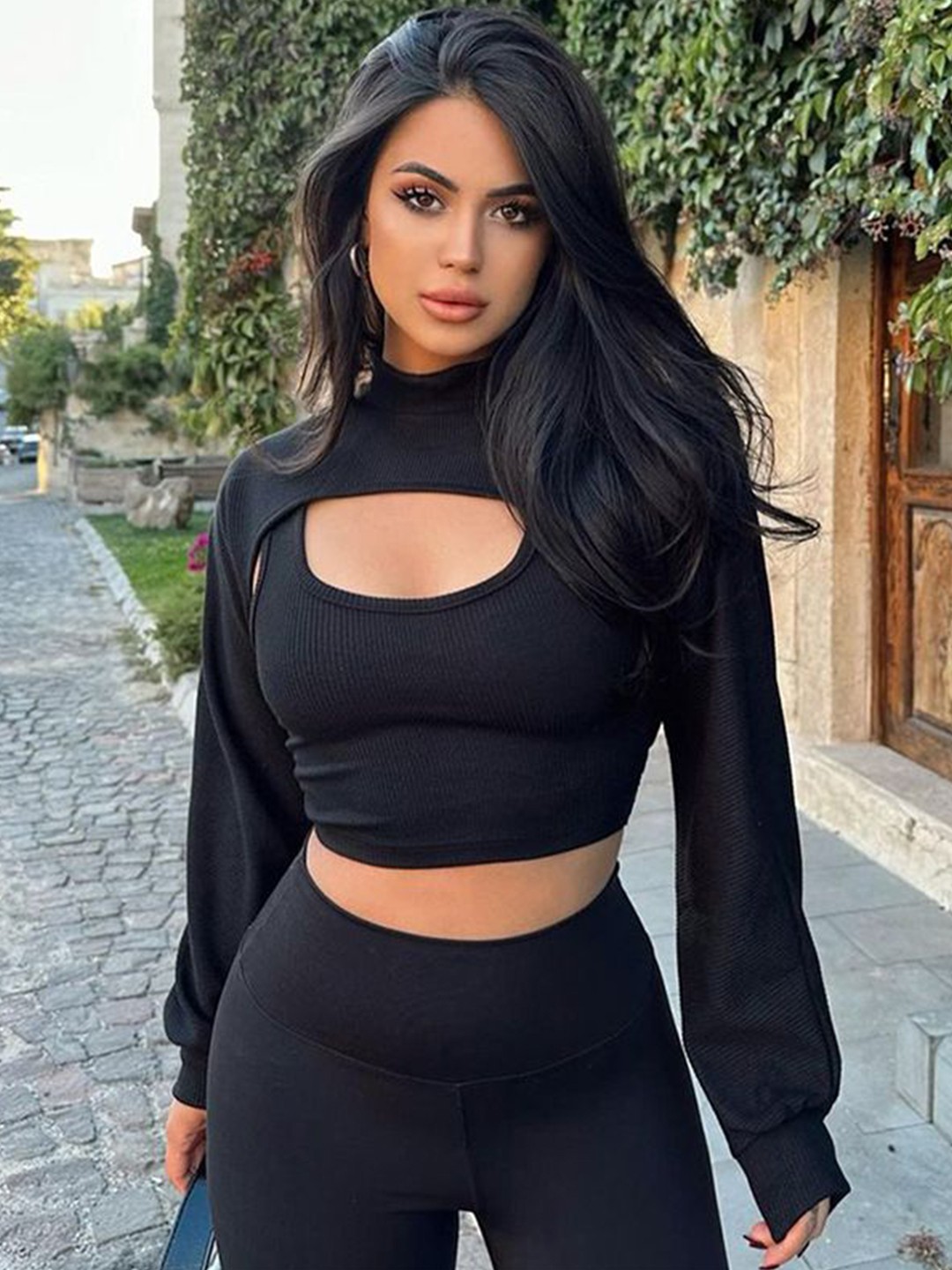 

HERE&NOW Crop Top, Black