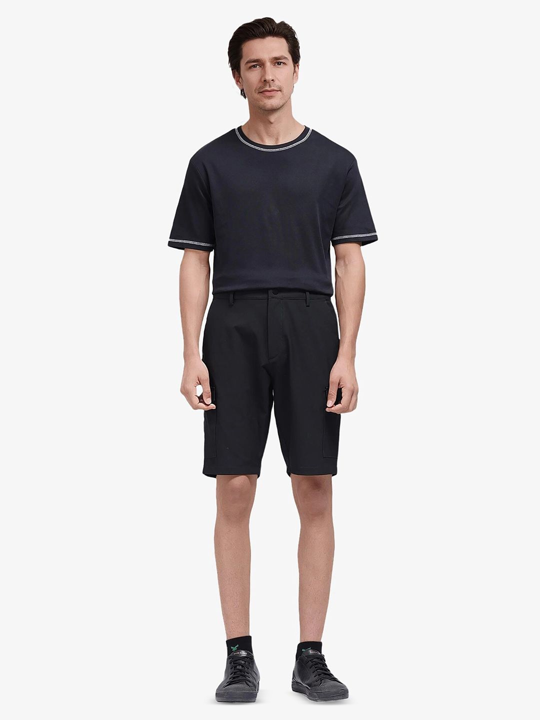 

RARE RABBIT Men Relaxed Fit Cargo Shorts, Black
