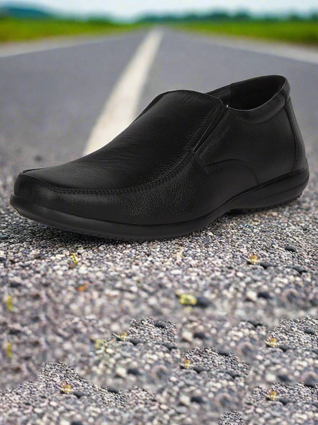 

SeeandWear Men Leather Slip-Ons Formal Shoes, Black
