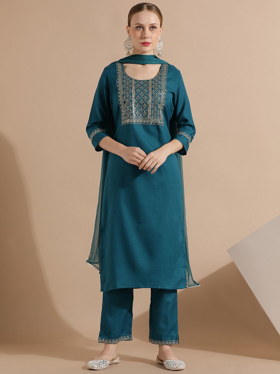 

Jaipur Kurti Embroidered Cotton Blend Kurta Set With Dupatta, Teal