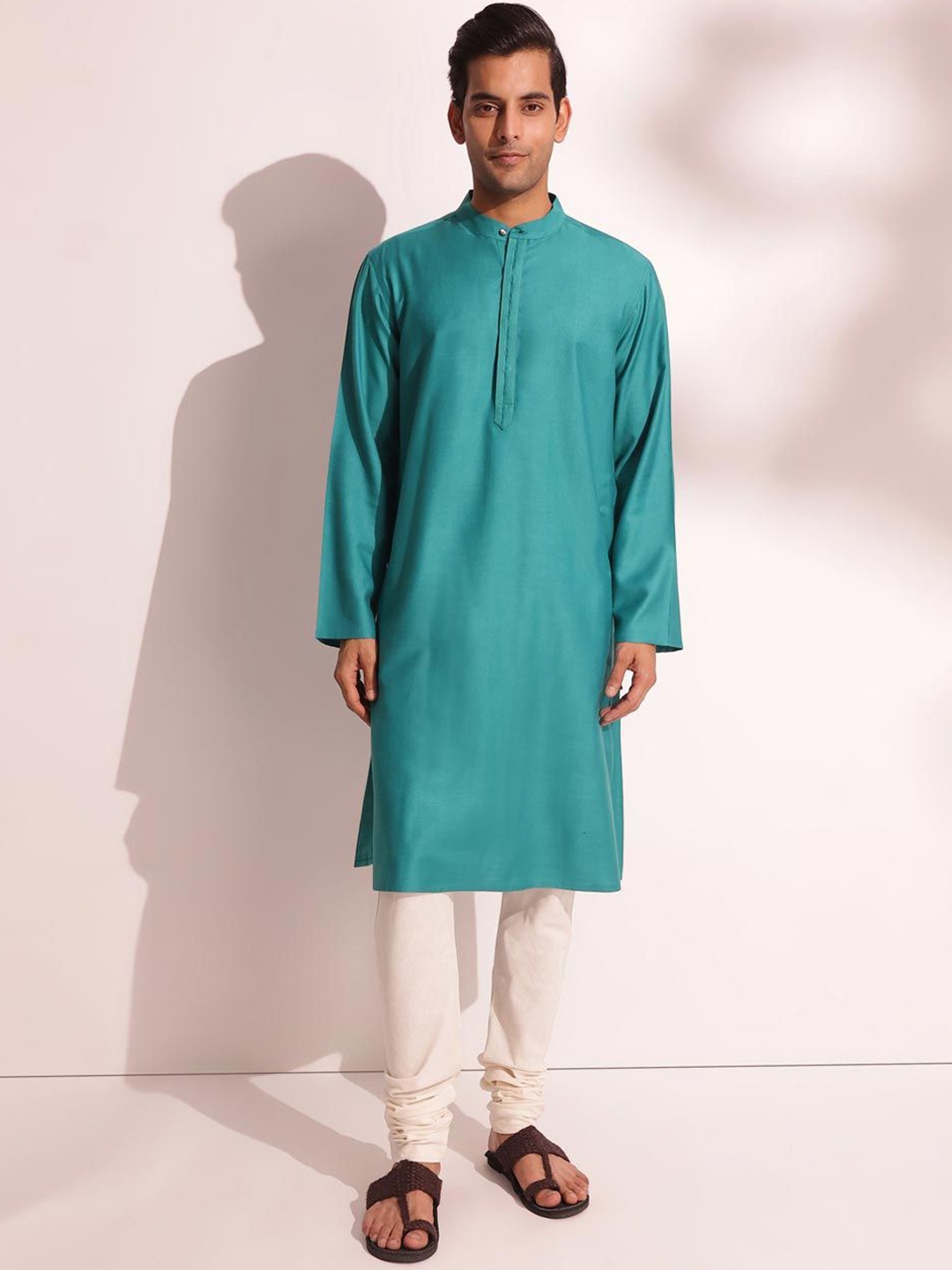 

Fabindia Mandarin Collar Thread Work Straight Kurta, Teal