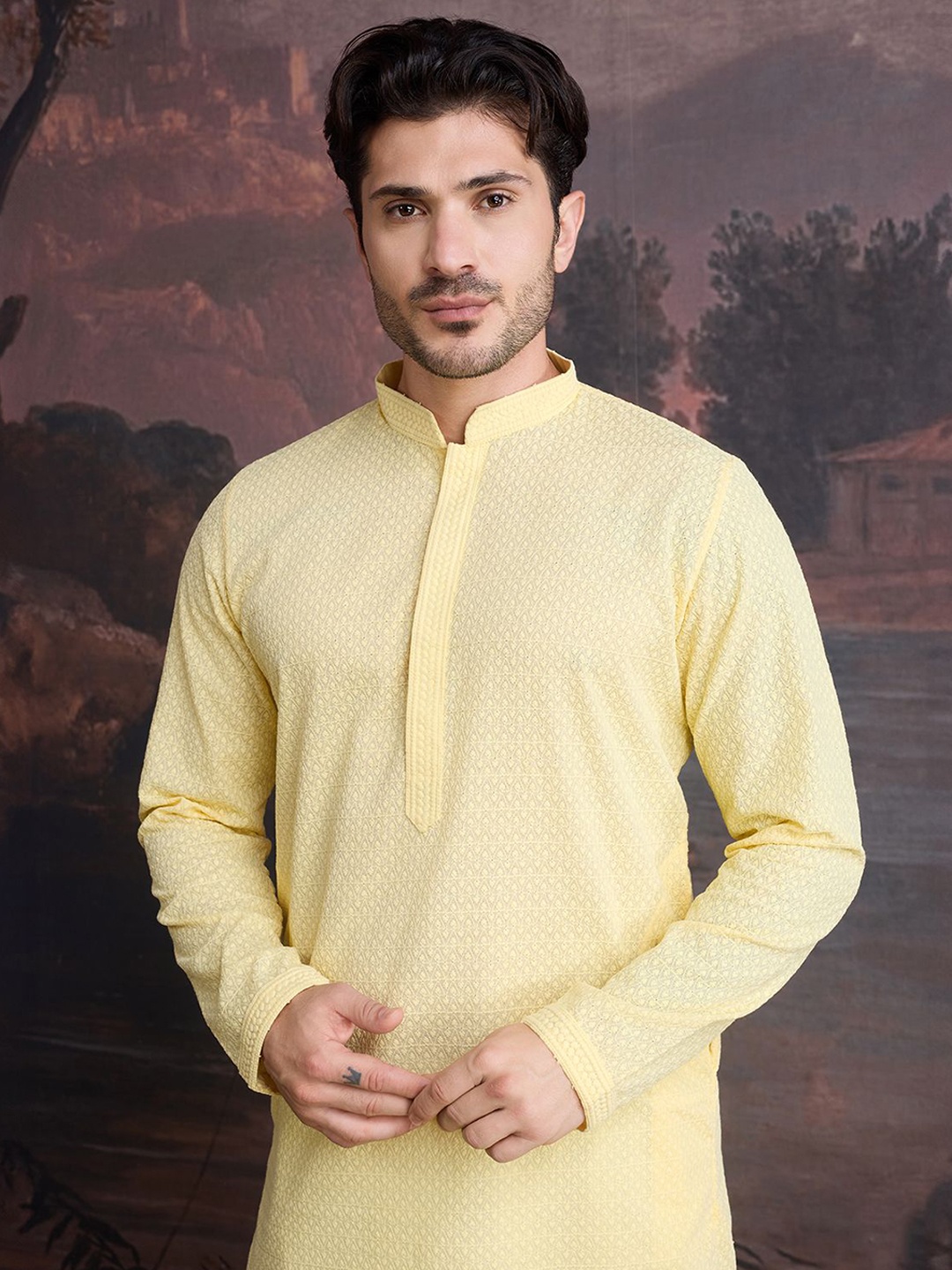 

House of Pataudi Floral Embroidered Chikankari Cotton Kurta, Yellow
