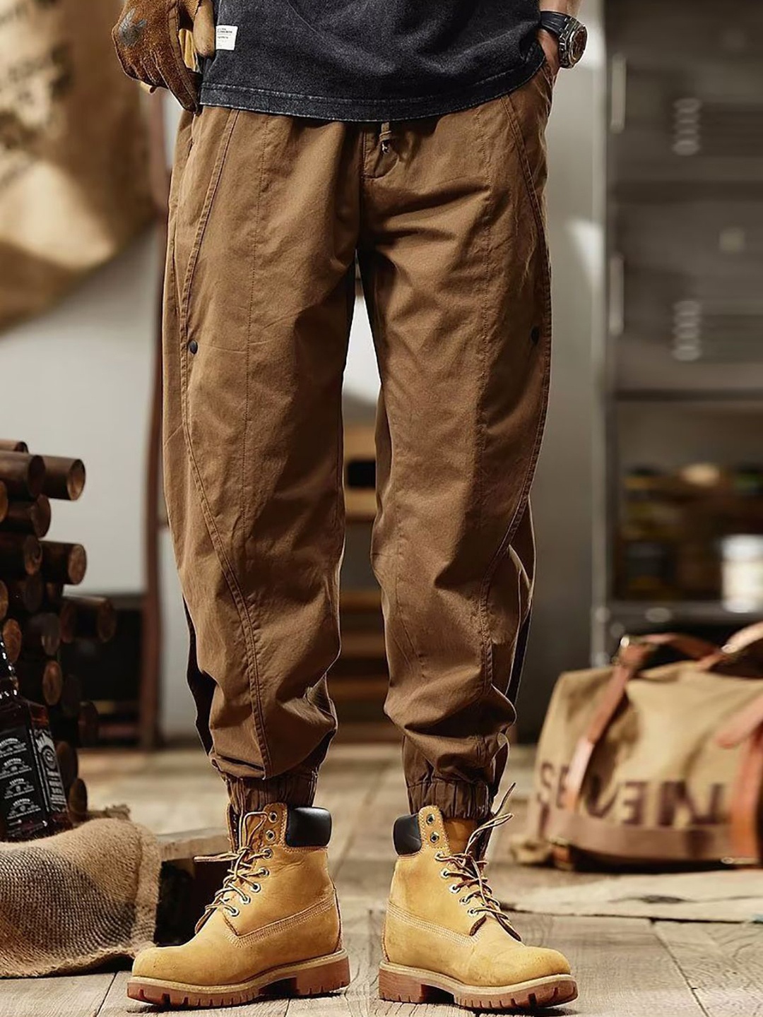 

StyleCast x Revolte Men Pleated Cargos Trousers, Brown
