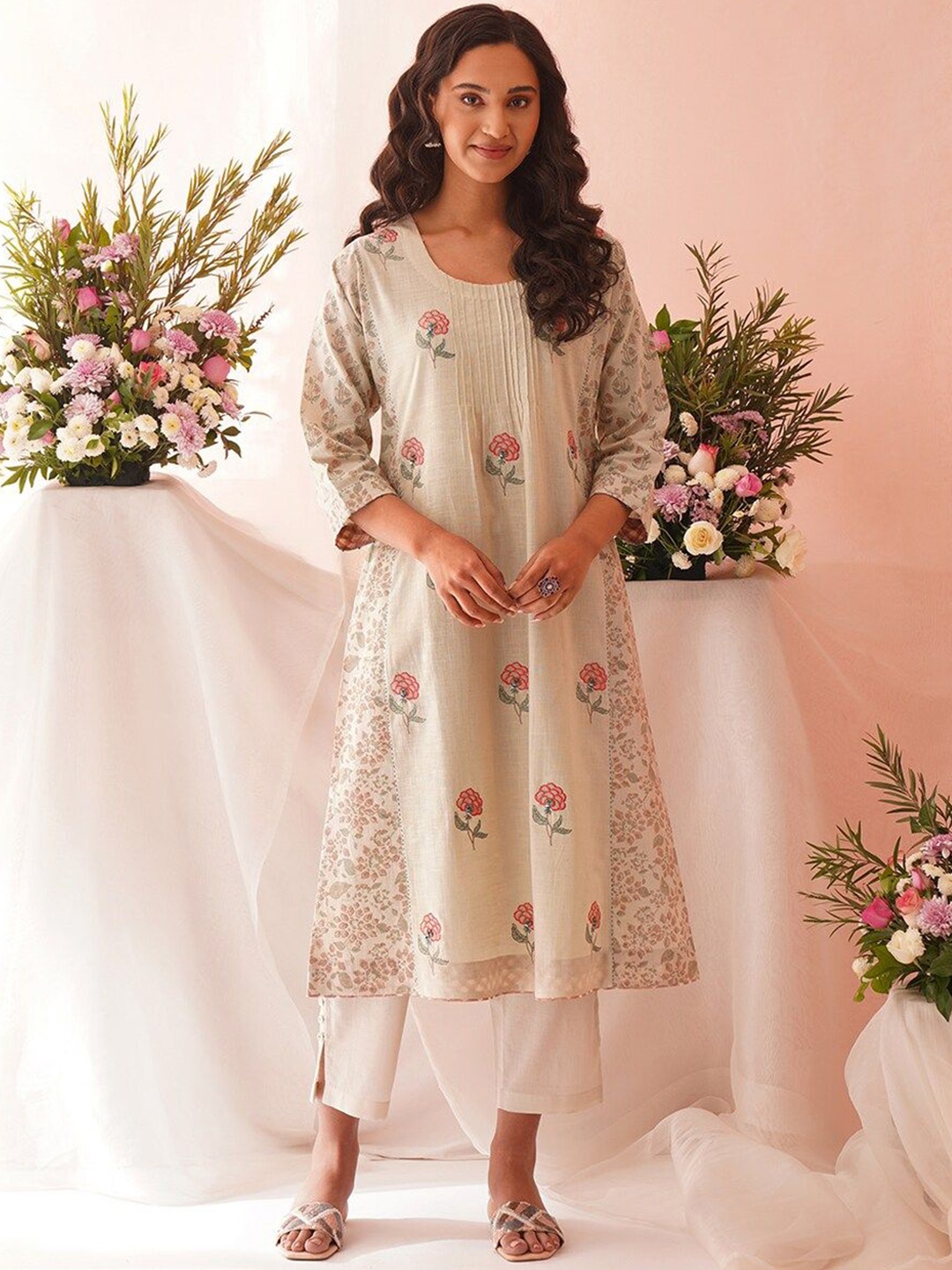

JAYPORE Floral Printed Thread Work A Line Kurta, Beige