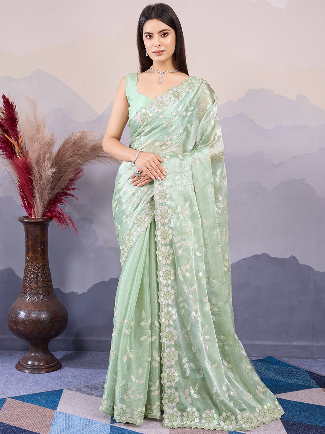 

VAIRAGEE Embellished Embroidered Saree, Olive