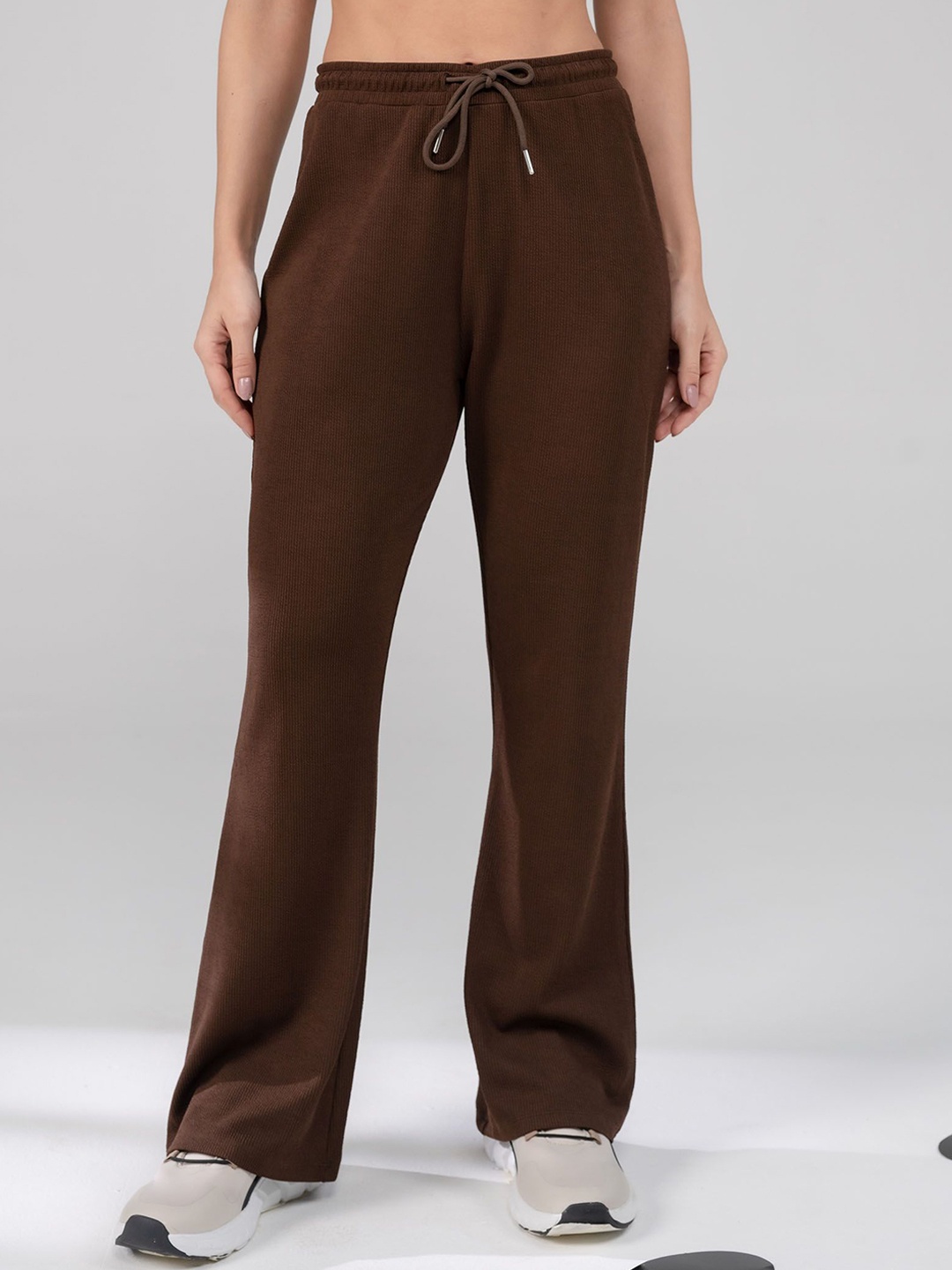 

EDRIO Women Cotton Relaxed-Fit Track Pants, Brown