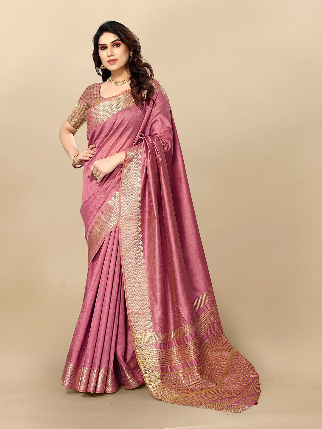 

Sidhidata Solid Zari Kanjeevaram Saree, Peach