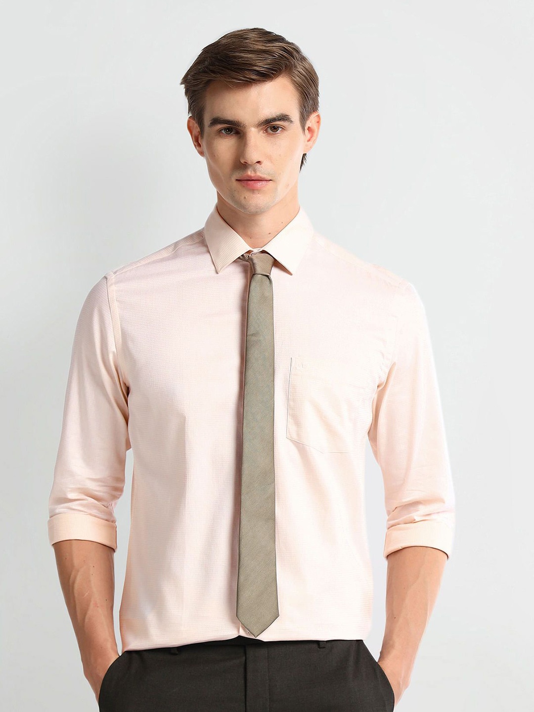 

Arrow Men Slim Fit Opaque Formal Shirt, Pink