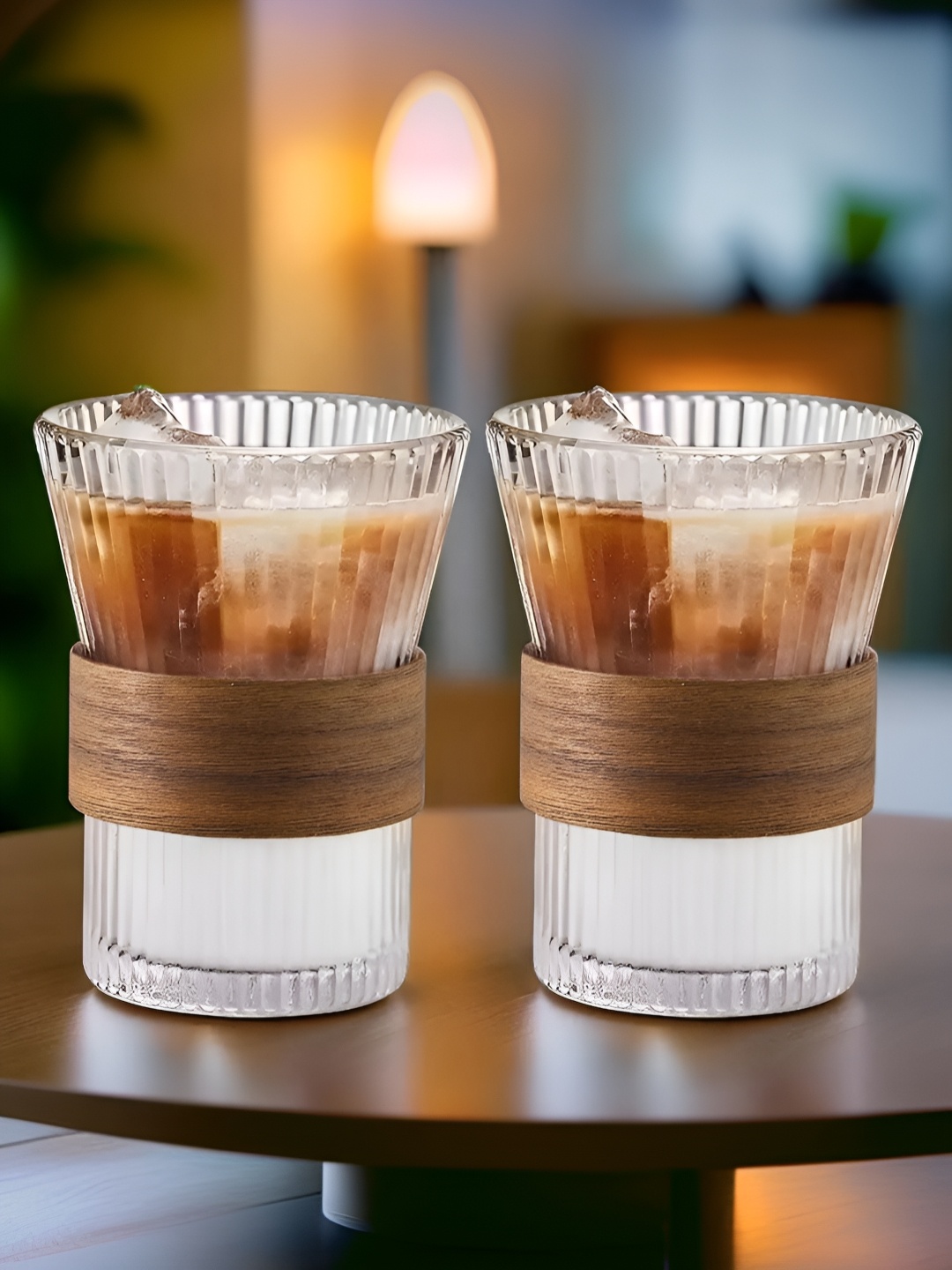 

UMAI Transparent & Brown 2 Pieces Textured Glass Transparent Mugs 280 ml