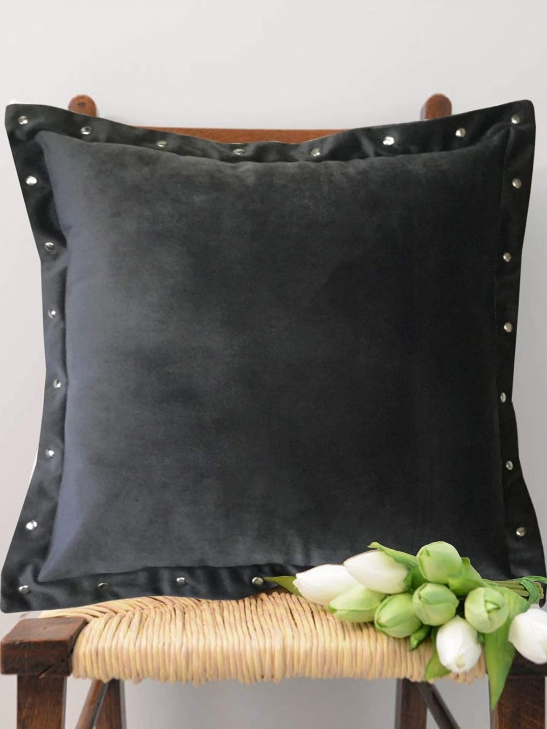 

Lushomes Grey Velvet Square Cushion Cover With Metal Buttons