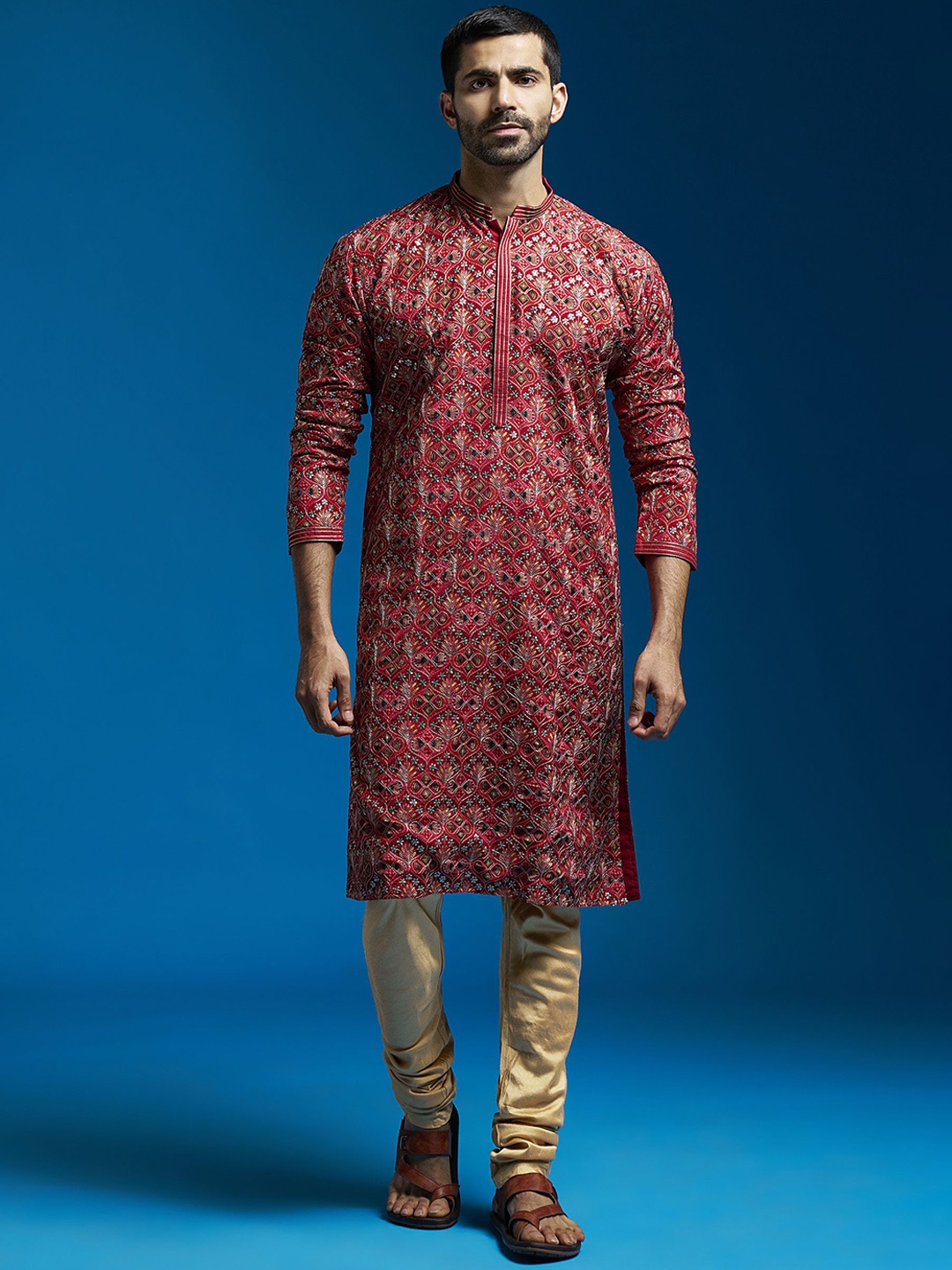 

VASTRAMAY Floral Printed Sequinned Straight Kurta with Churidar, Red