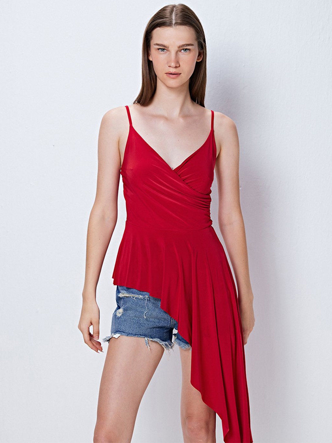 

COVER STORY Top, Red