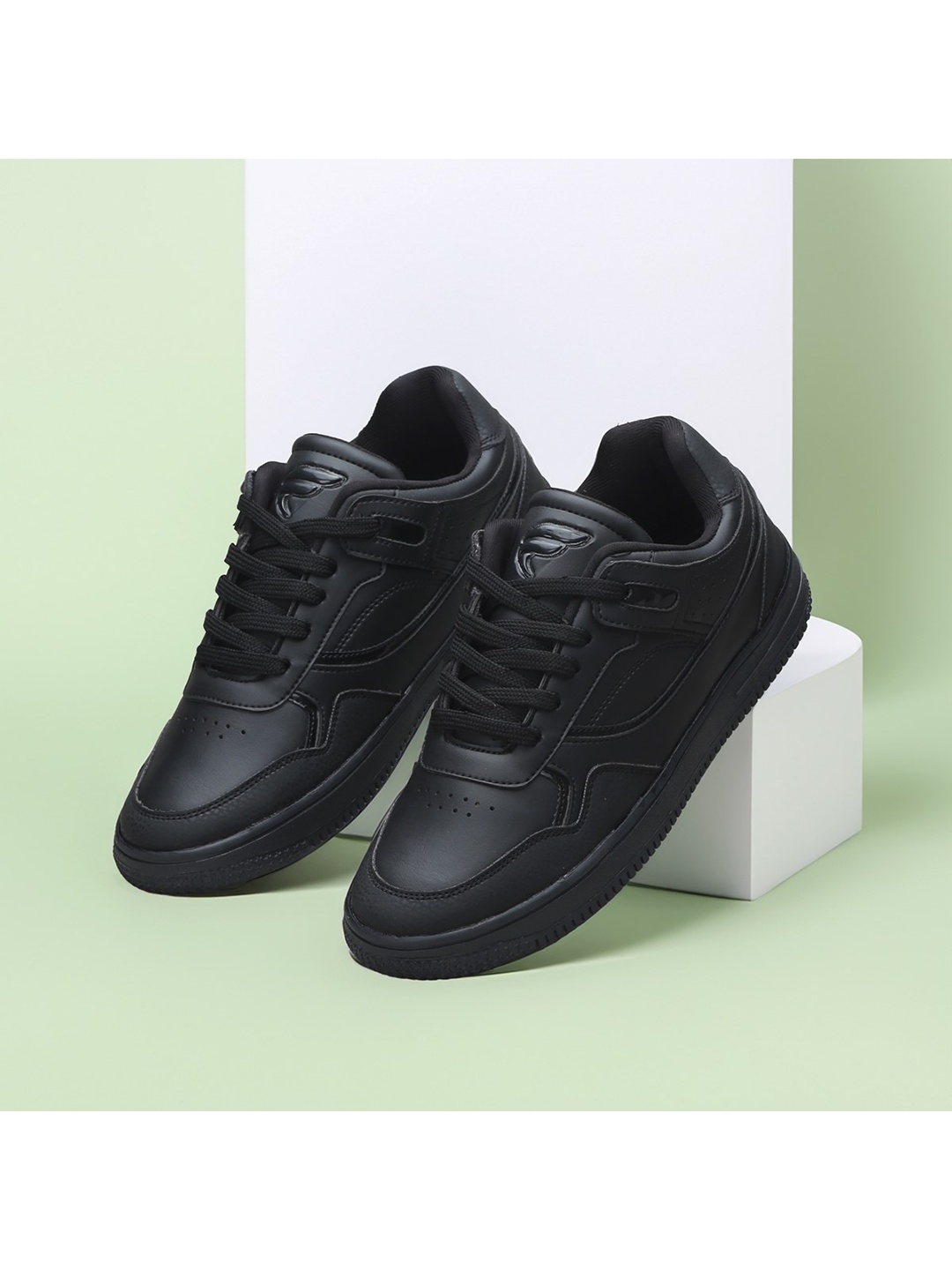 

Field CareMen PU Lace-Ups Solid Sneakers, Black