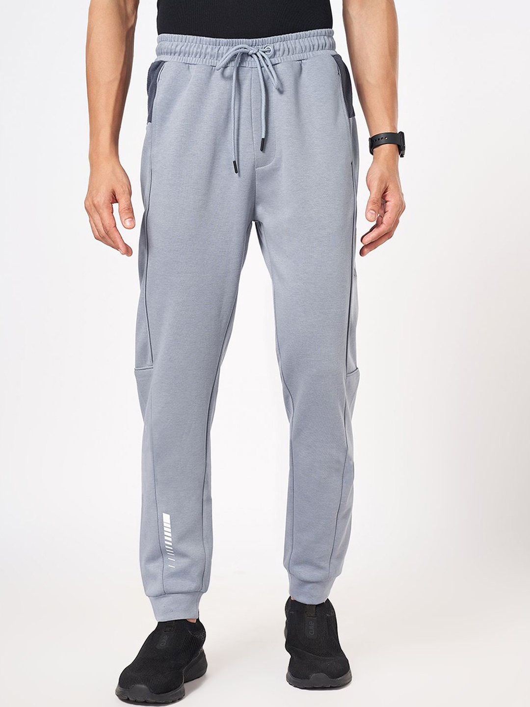 

Ajile by Pantaloons Men Typography Slim Fit Mid Rise Joggers, Grey