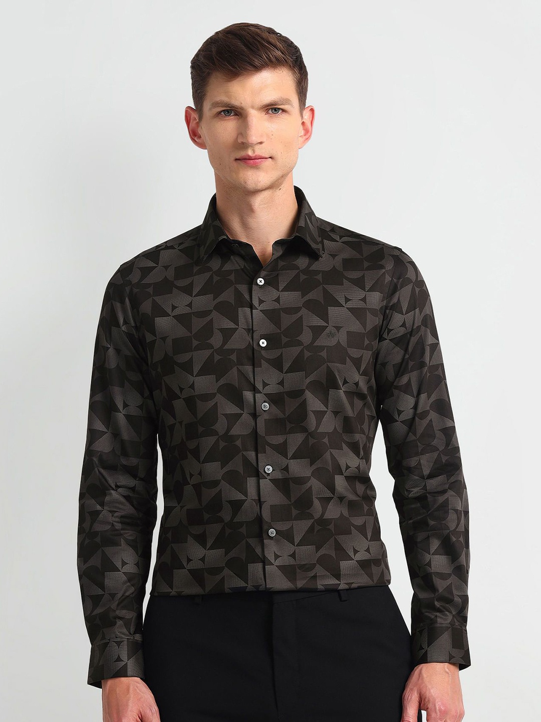 

Arrow New York Men Slim Fit Opaque Printed Casual Shirt, Black