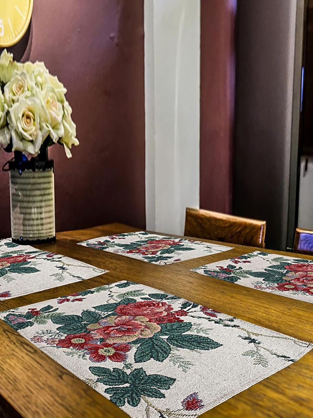 

PRAKARTIK Set of 4 Red & Green Floral Printed Cotton Dining Table Mats