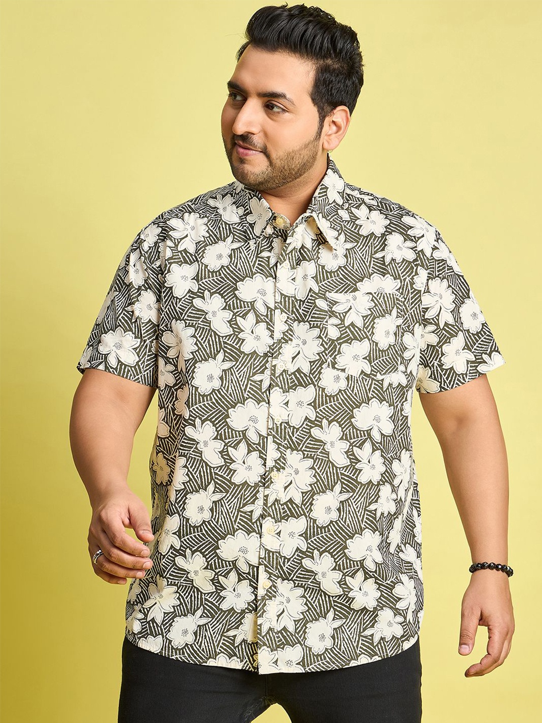 

bigbanana Men Floral Opaque Printed Casual Shirt, Black