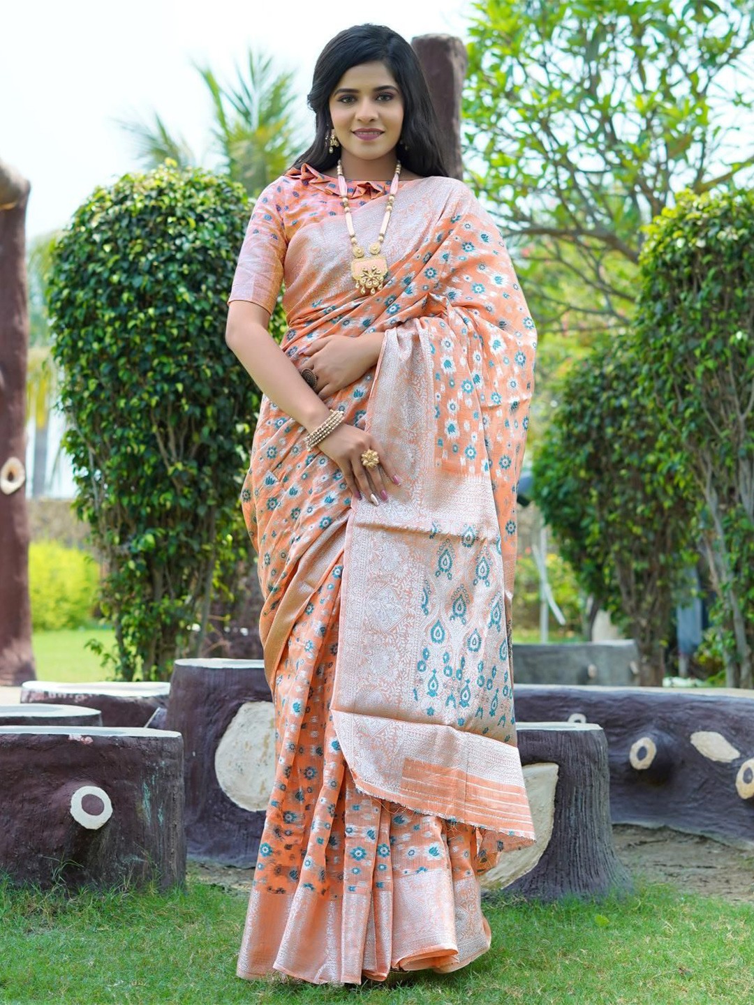 

Areca Designer Ethnic Motifs Zari Linen Blend Banarasi Saree, Orange